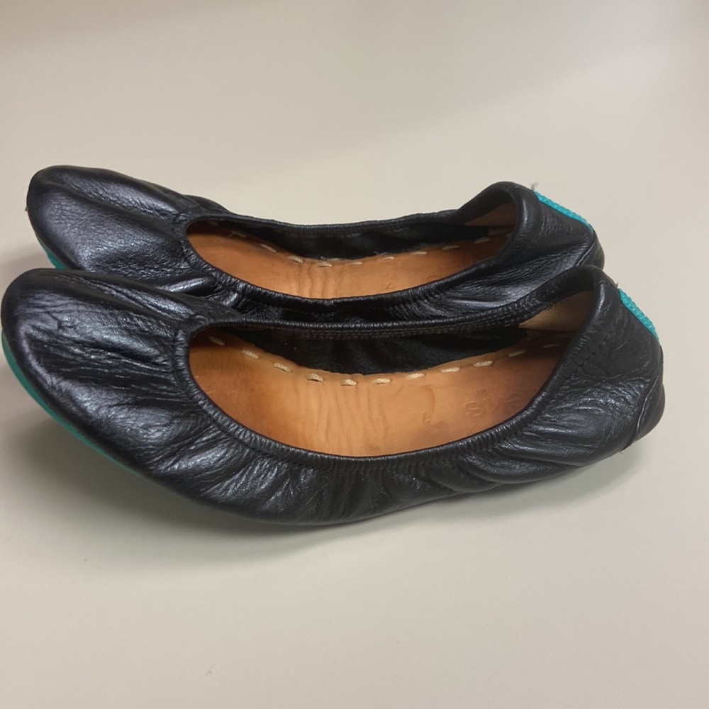 89. Tieks Ballerina Flats sz 7 - Picture 7 of 12